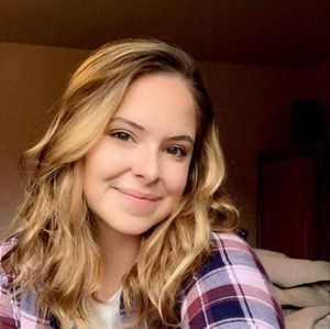 Meet your Posher, Kaylie